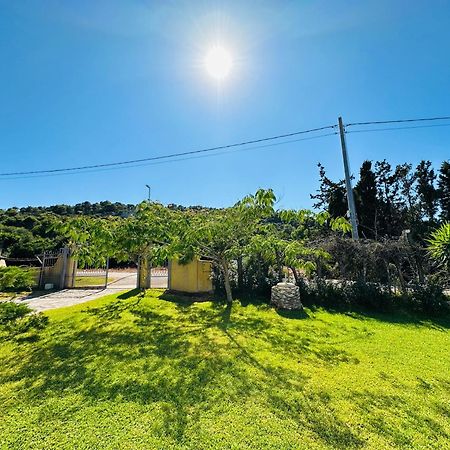 Casa Vacanze Villa Porto Conte Exterior photo